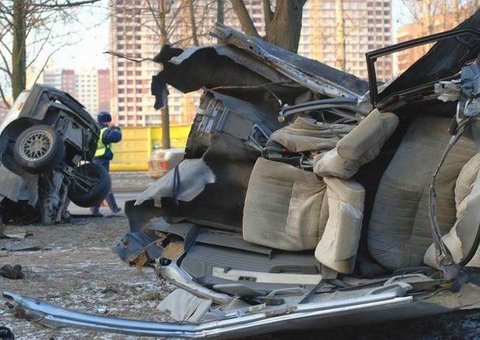 [car+accidents+flickzzz.com+2016-766353.jpg]