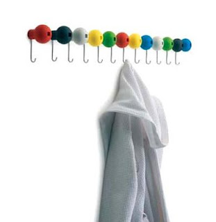 Globo wall coat hanger
