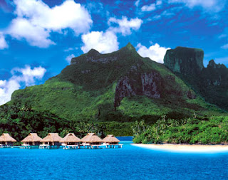 Exploring with Emily: 21 Sexiest Beaches on Earth