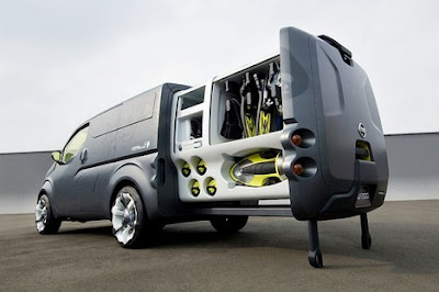 Nissan's New Mobile Office