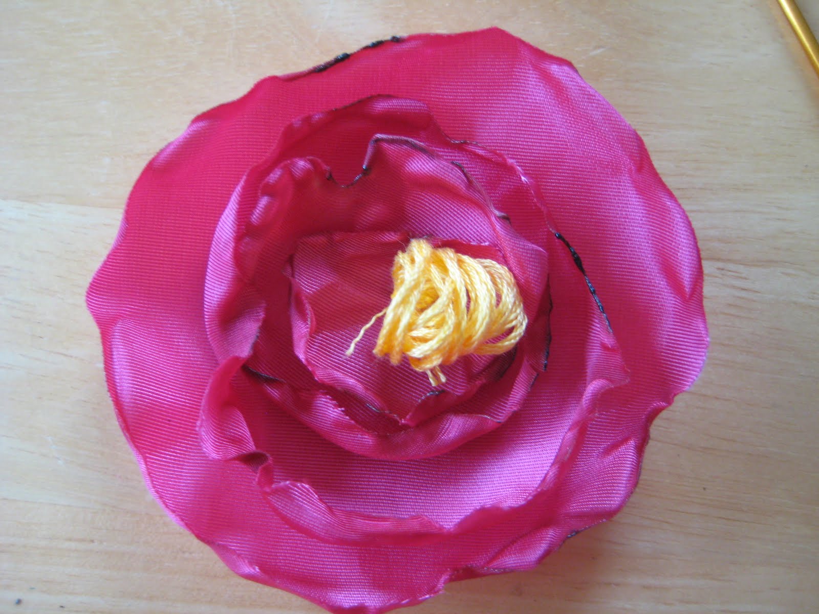 Zaaberry Fabric Flower Tutorial
