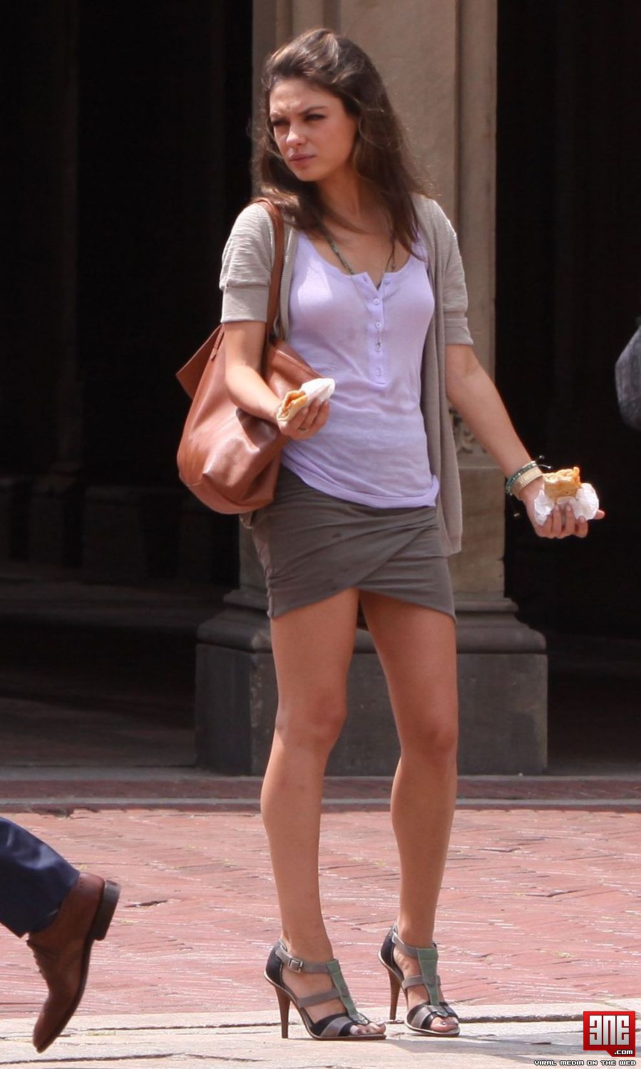 Any Blog Share: Wow! Mila Kunis mini skirt candids in NYC