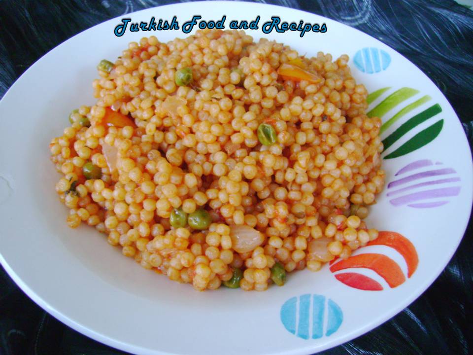 Turkish Food & Recipes Couscous with Vegetables (Sebzeli Kuskus)