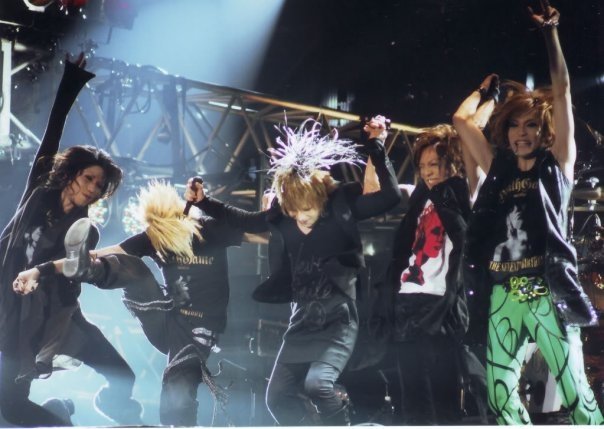GAZEROCK NOT DEAD!: New at This ~ ~ ~ Why I love The GazettE