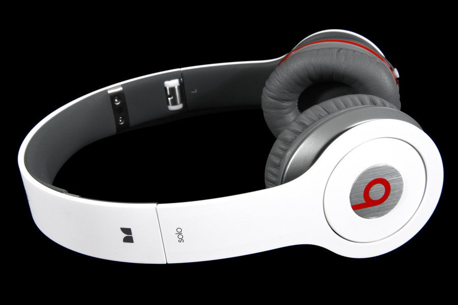 who has beats by dre on sale