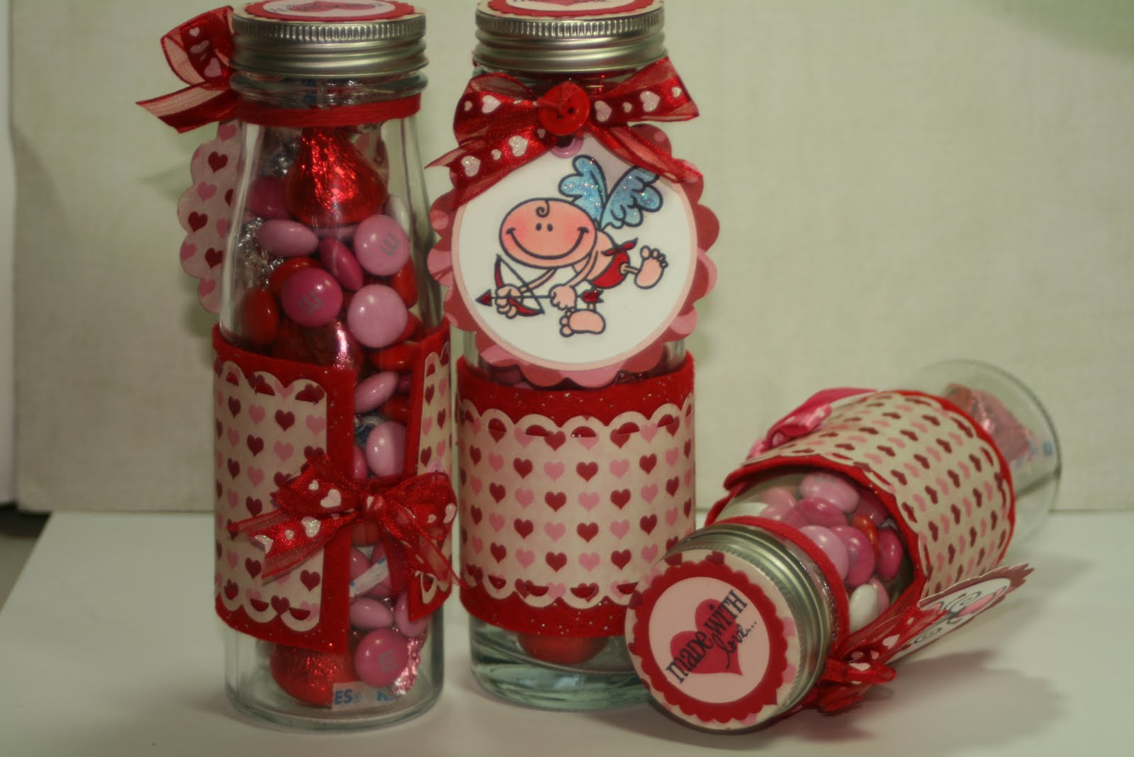 In the Pink, Designs by Cathryn: Valentine Treat Holders & a Card