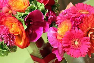 close+up+of+bouquet+ p - Jennifer and Mike - August 7th 2010
