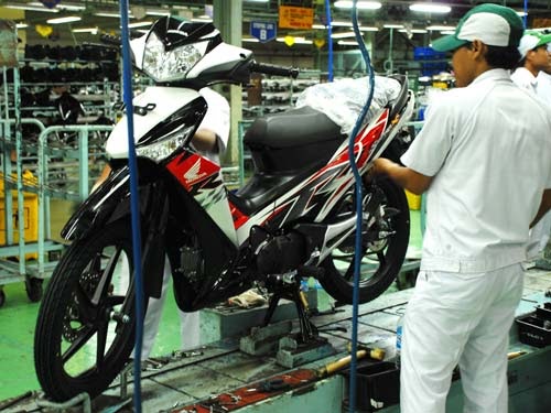 Modification Motor: New Striping 2010 Honda Supra X 125 Modification Motor: New Striping 2010 Honda Supra X 125