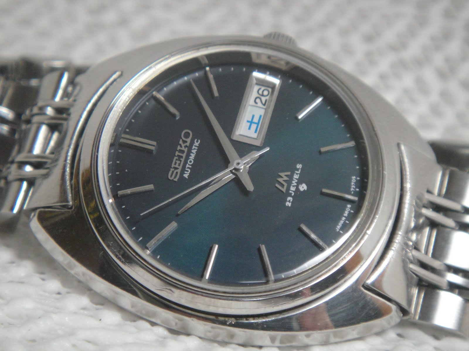 Antique Watch Bar: SEIKO LORD MATIC 5606-7150 SL03 (SOLD)