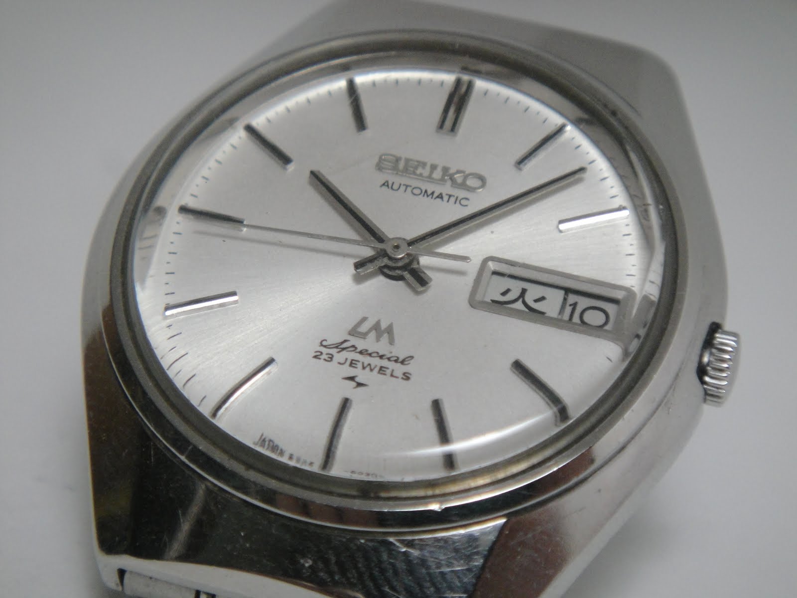 Antique Watch Bar: Brand: SEIKO LORD MATIC SPECIAL 5206-6050 SL10 SOLD