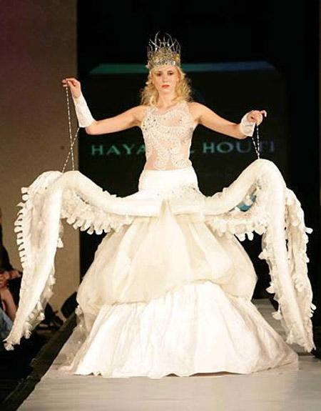 Weirdest Wedding Dresses Best 10 - Find the Perfect Venue for Your ...