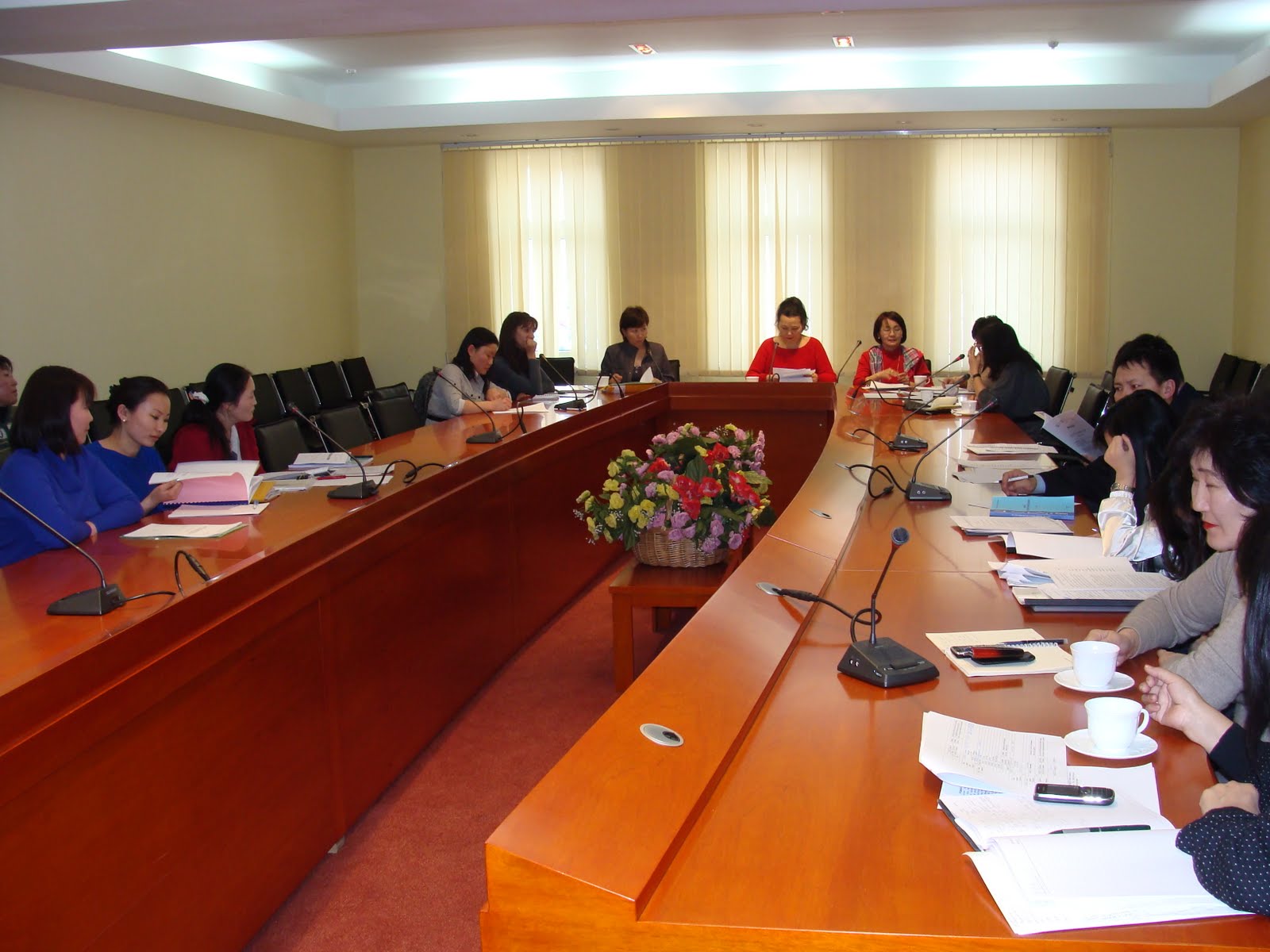 graduate-school-university-of-the-humanities-doctoral-course-descriptions