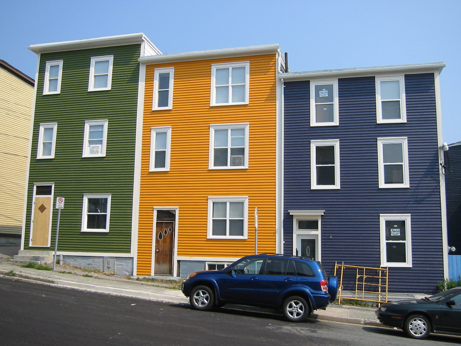Los Polos Opuestos Newfoundland Holidays los-polos-opuestos-newfoundland-holidays