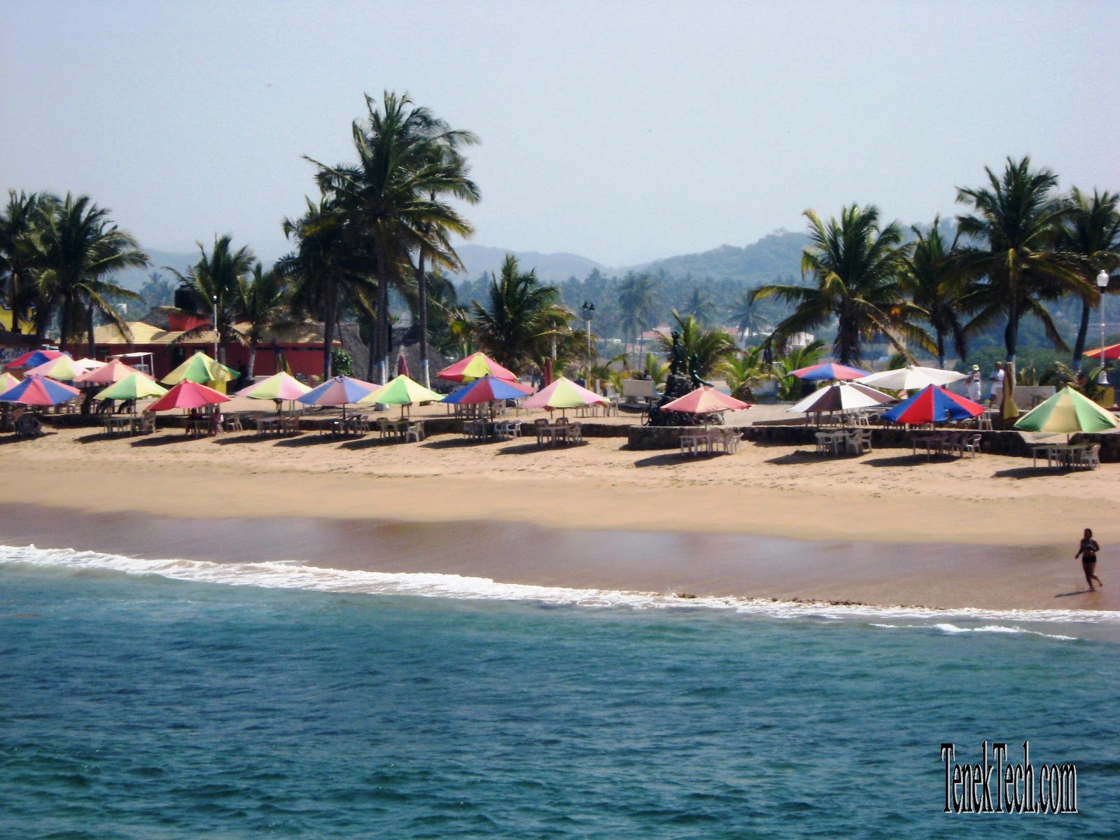 Living Barra de Navidad The Beautiful Beaches of Navidad Bay Barra