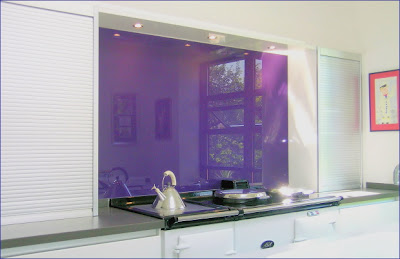 Kitchen Fitte d With Opticolor Blackcurrent Glass Splashback
