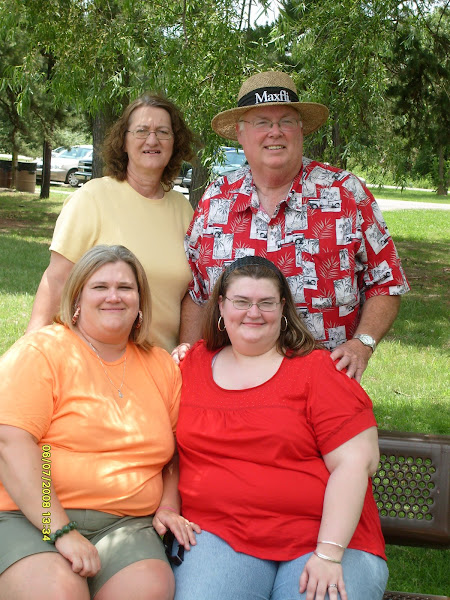 Clay & Patricia with daughters Milissa & Stacey
