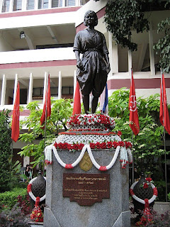 statue of the Srinagarindra (the Princess Mother) at Satriwithaya School