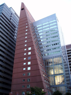 ６０過ぎの日々 家庭菜園畑の作業記録 さんかくのビル大阪モード学園hal