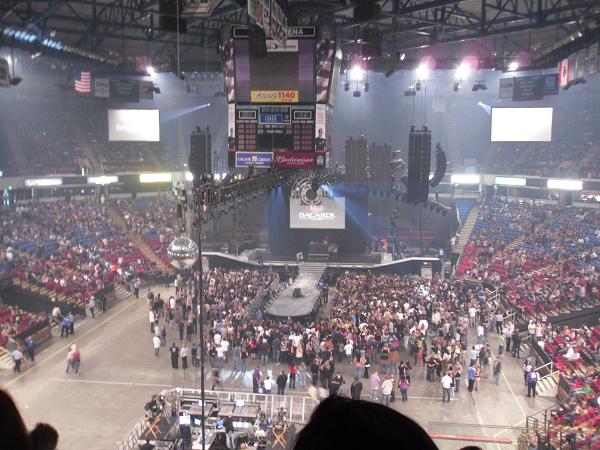 marc-valdez-weblog-black-eyed-peas-ludacris-and-lmfao-arco-arena