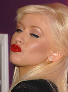 Christina Aguilera - Celebrity Duckfaces