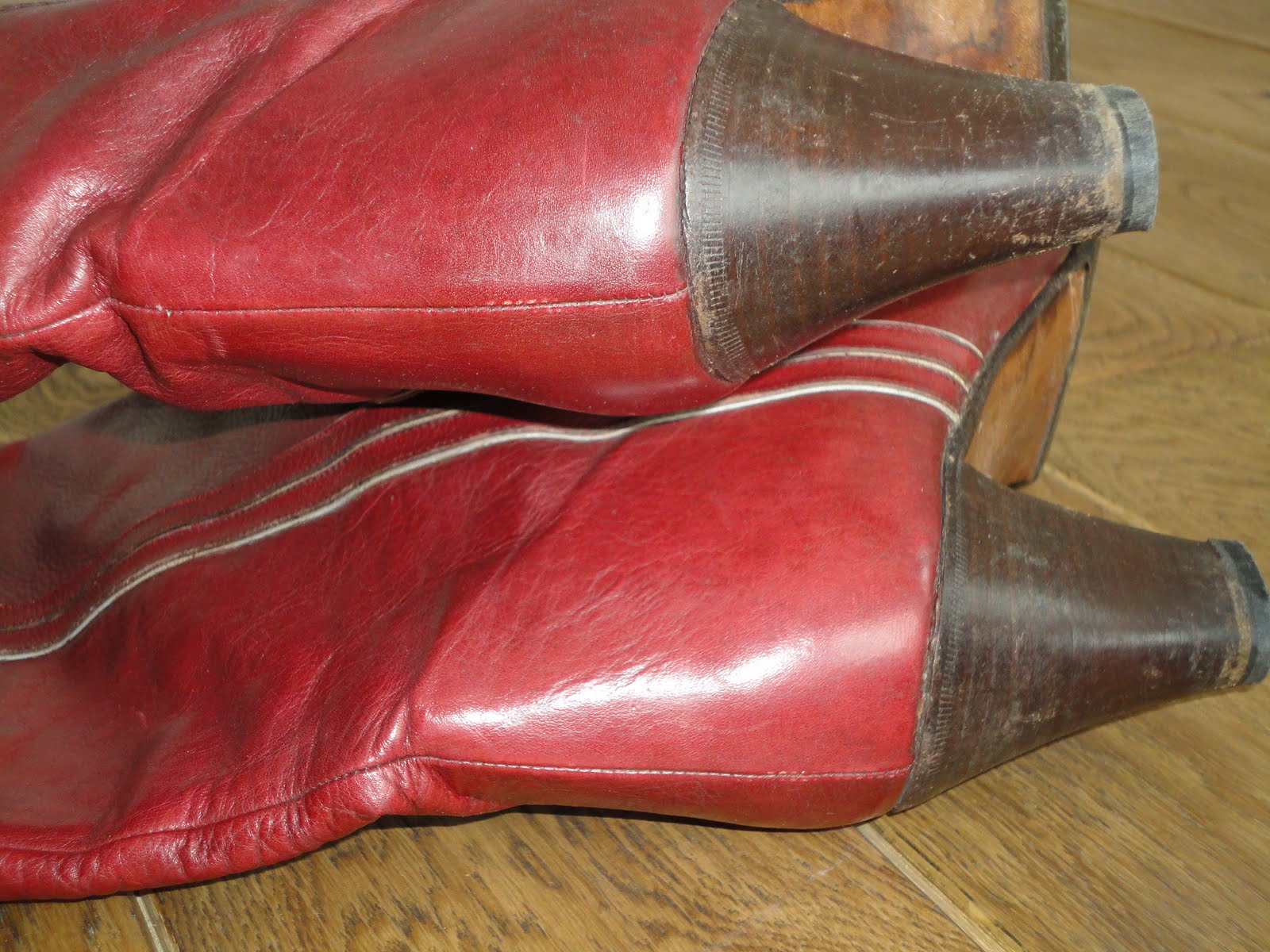 Bottines Vintage Courrèges Taille 38 - Cuir Taupe - Occasion Très Bon état