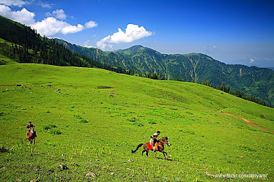 Life in Pakistan: Siri Paya - Pakistan