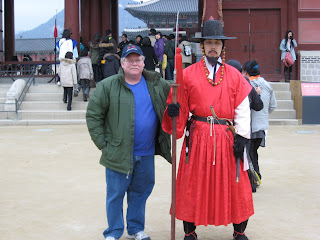 Posing with Guard at Gyeongbokgung