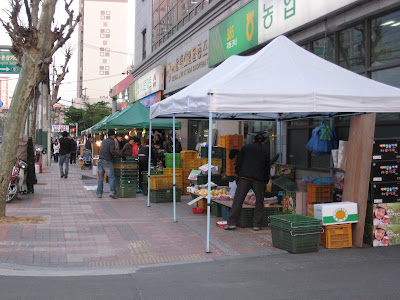 Tuesday sidewalk market