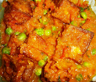 Muttor Paneer