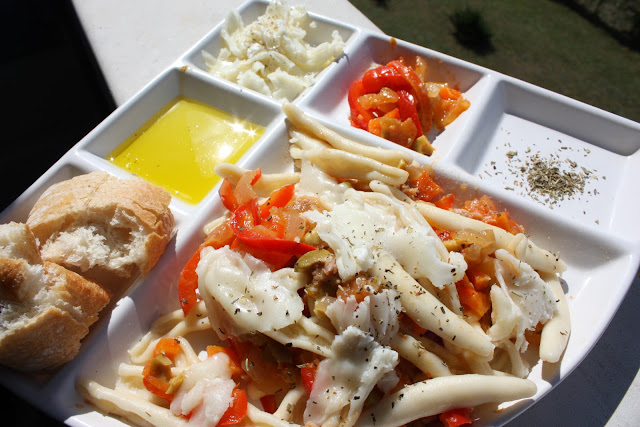  pasta con verduras, atún y queso 