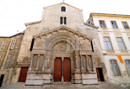 iglesia de Saint Trophime, Arles, Francia