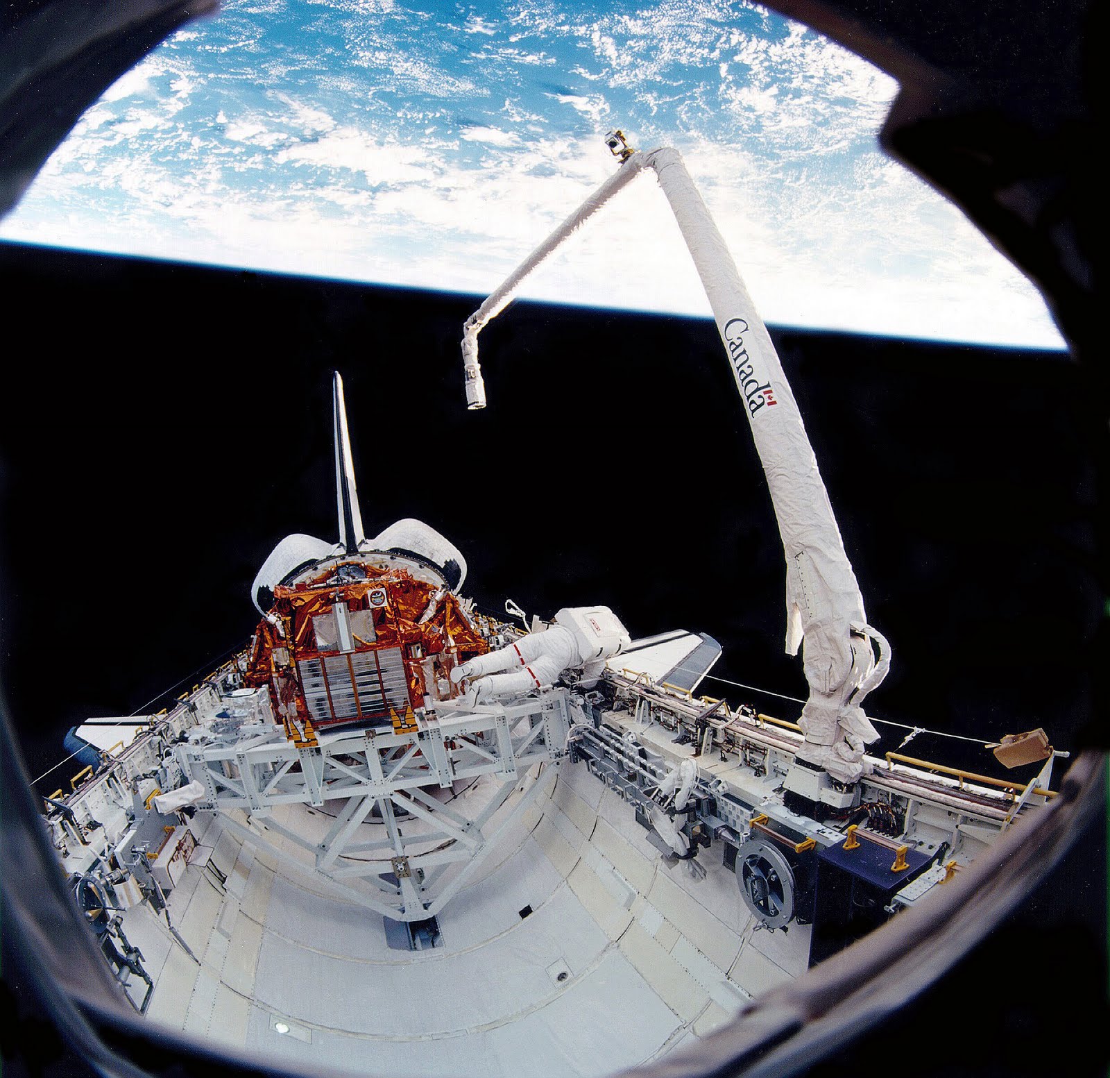 Kristina's Canada Blog The Canadarm