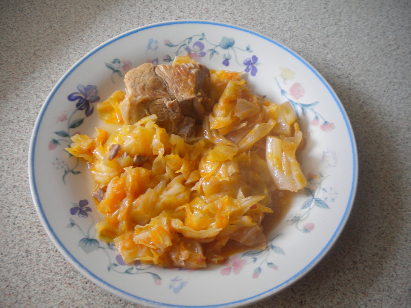 τα μαγειρεματα χοιρινο με λαχανοxoirino me laxano