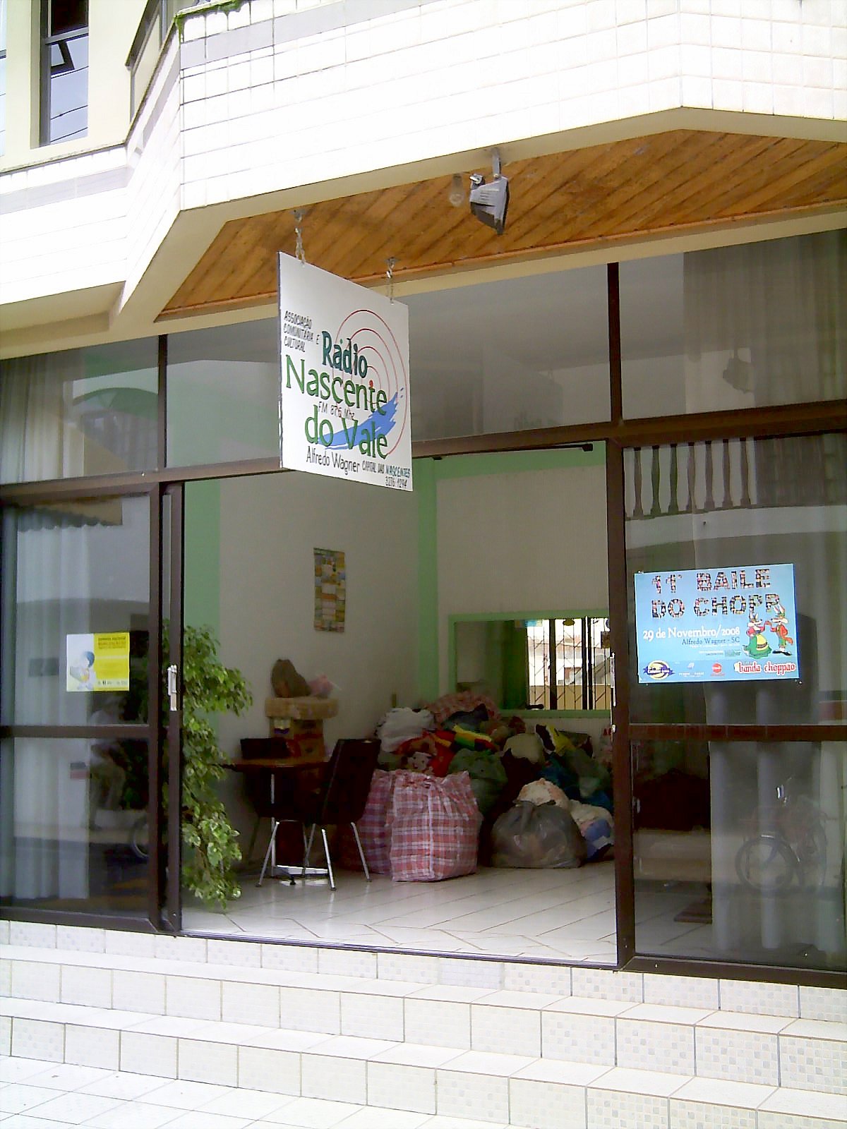 [donativosparafragelados01.JPG]