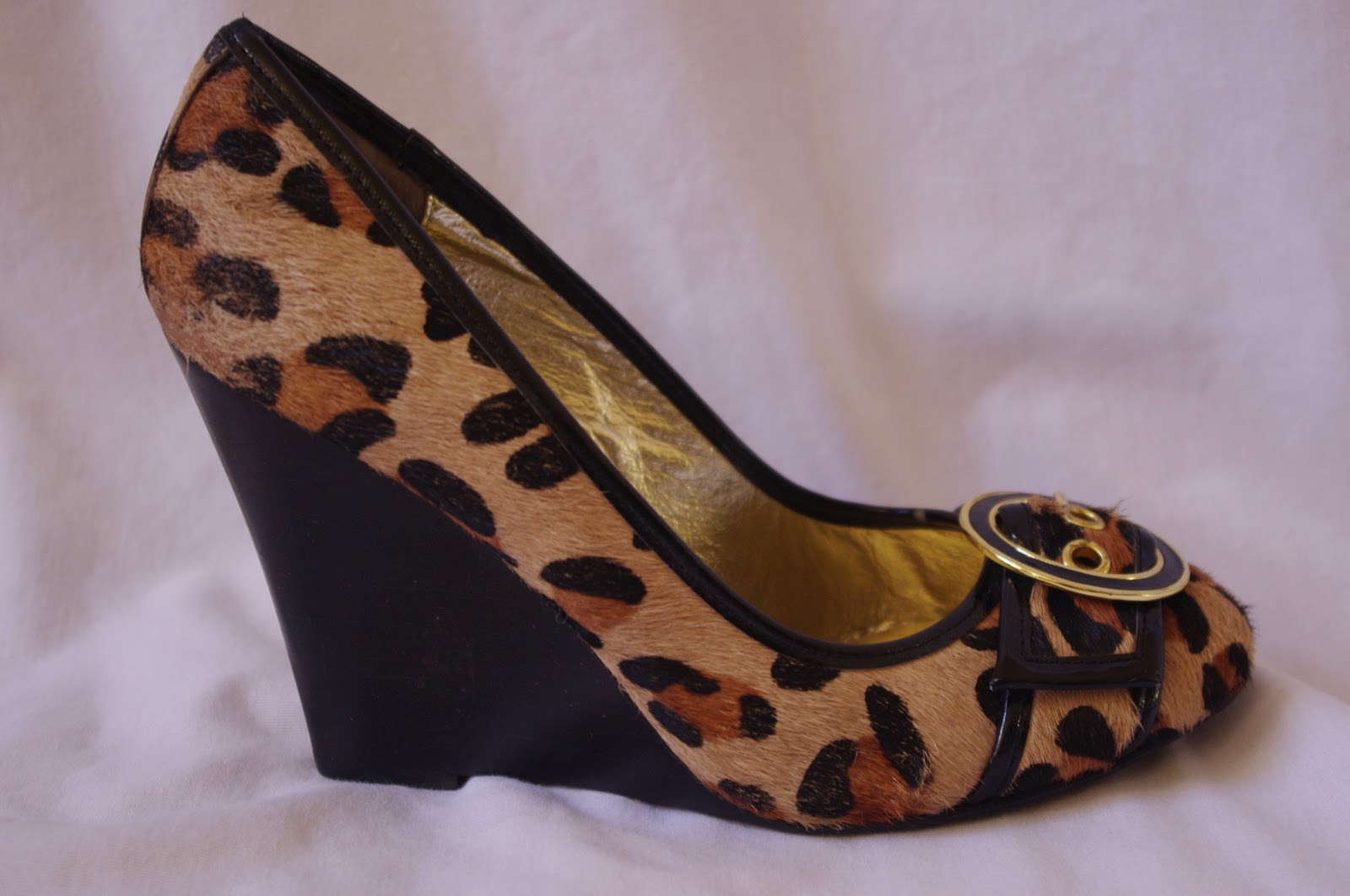 steve madden leopard wedge heels