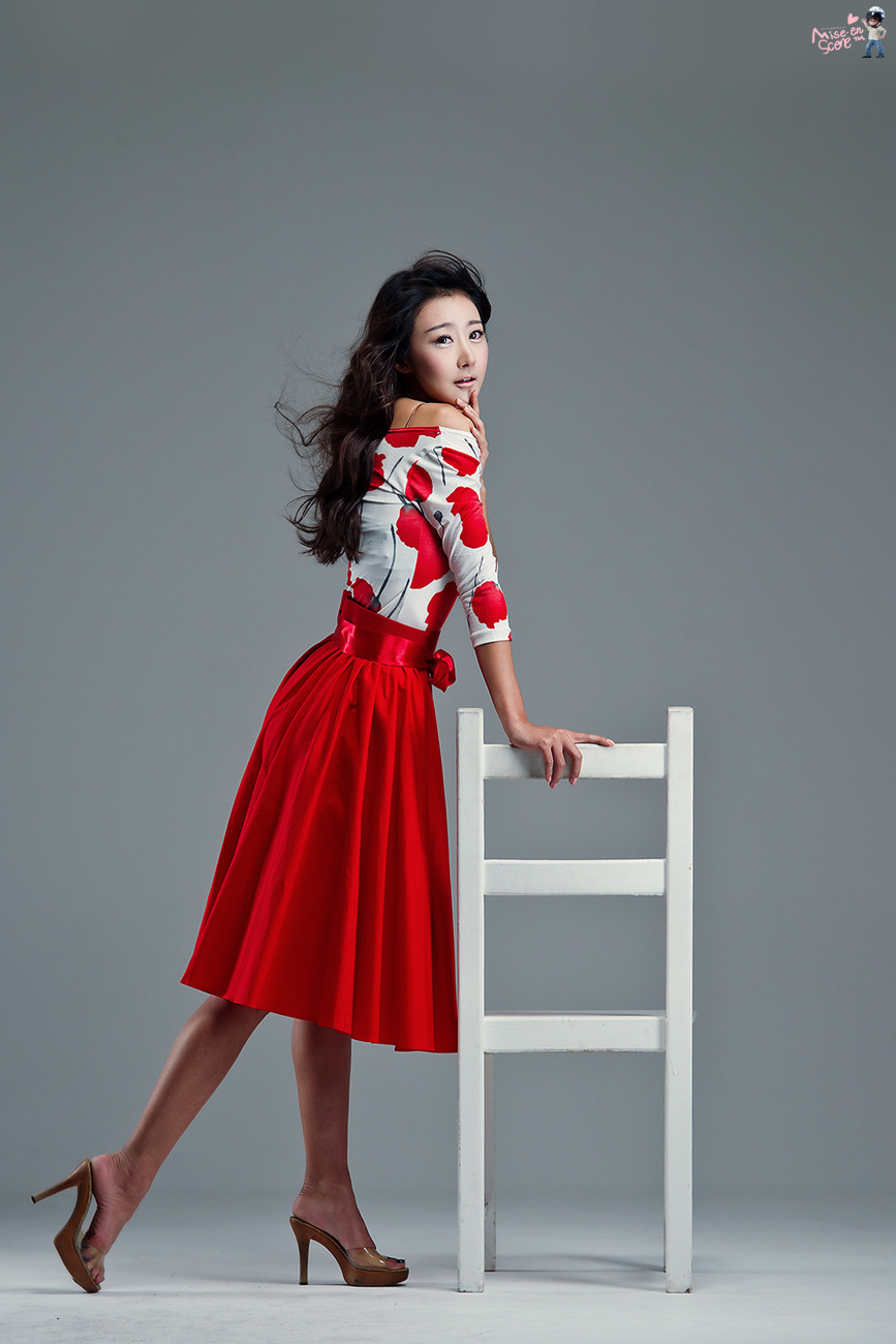 Beautiful Korean Model Park Hyun Sun 박현선 In Red Asian Gallery