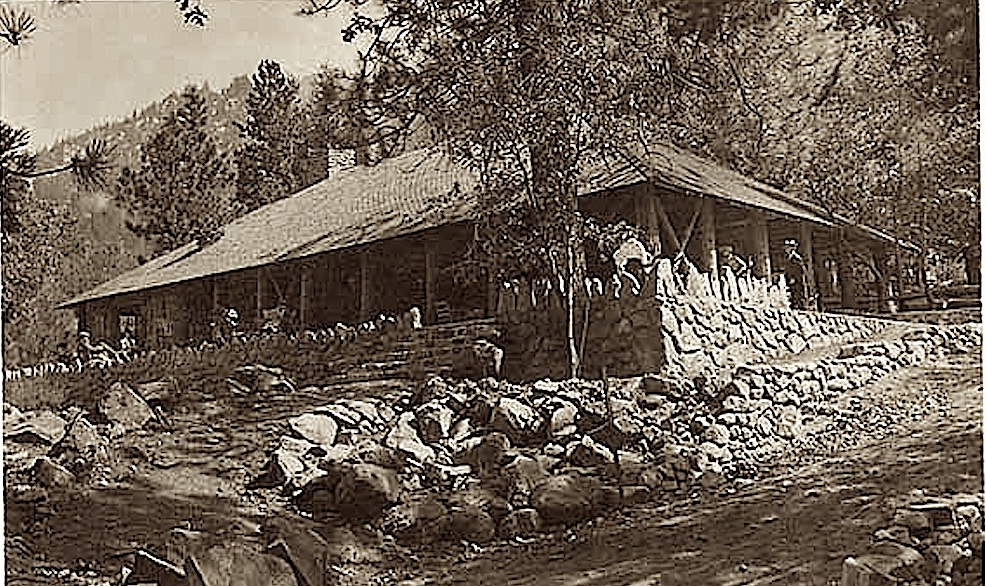 LEONARD J. LOS HOLYOKE HISTORY The Eyrie House 18611901