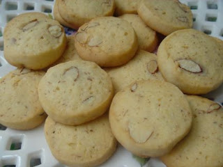 best almond cookies recipe best almond cookies recipe