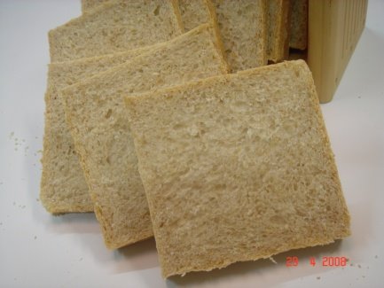 [wholemeal+bread+2.jpg]