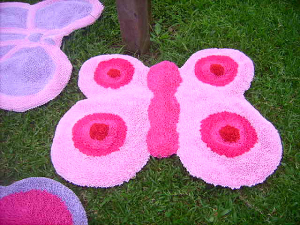 BUTTERFLY RUG  PINK
