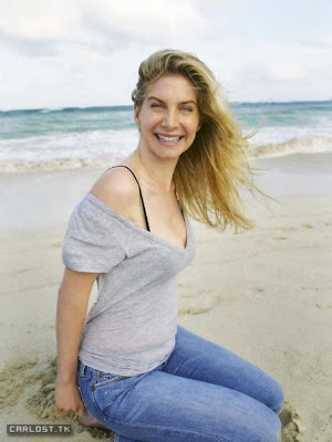 Photoshoot di Elisabeth Mitchell per Venice Magazine. | Lost In A