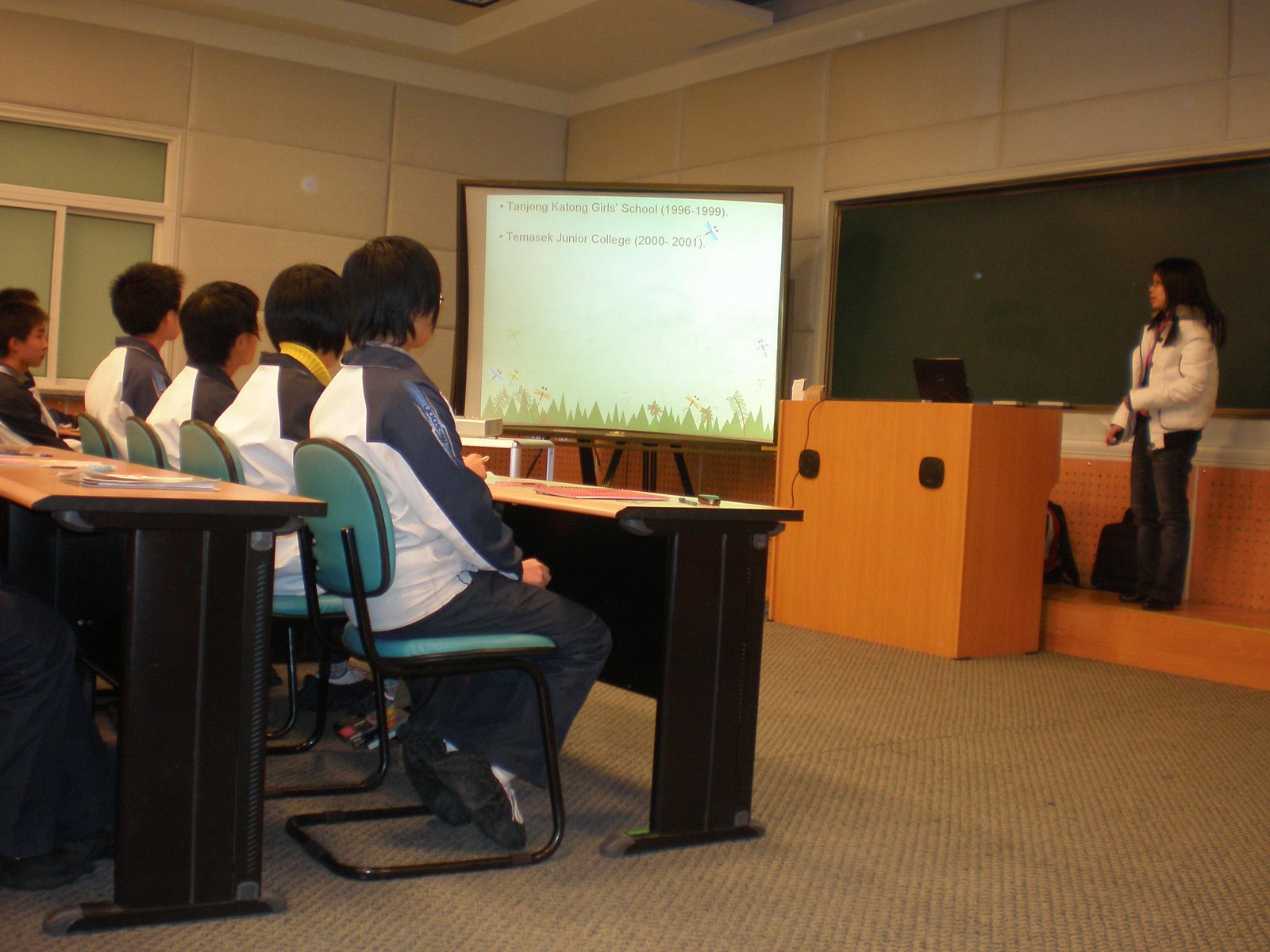 [PB110585.JPG]
