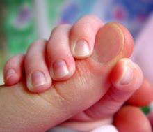 [baby_fingers.jpg]