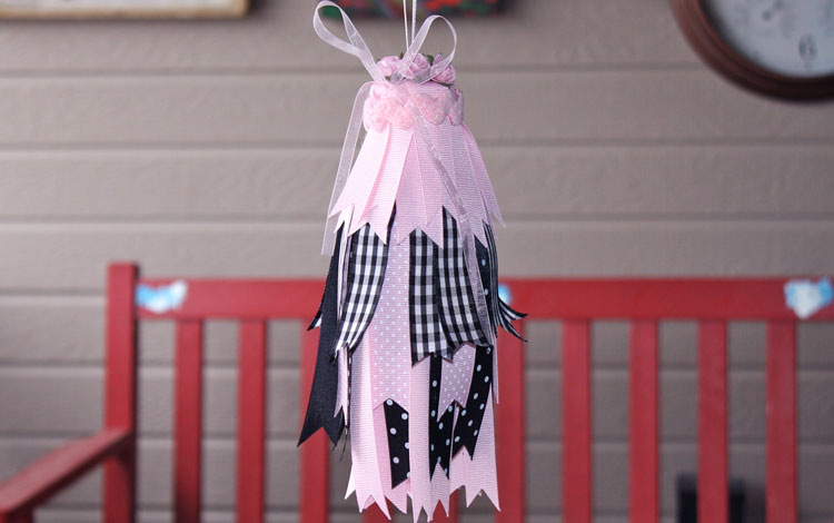 [connies+giveaway.jpg]