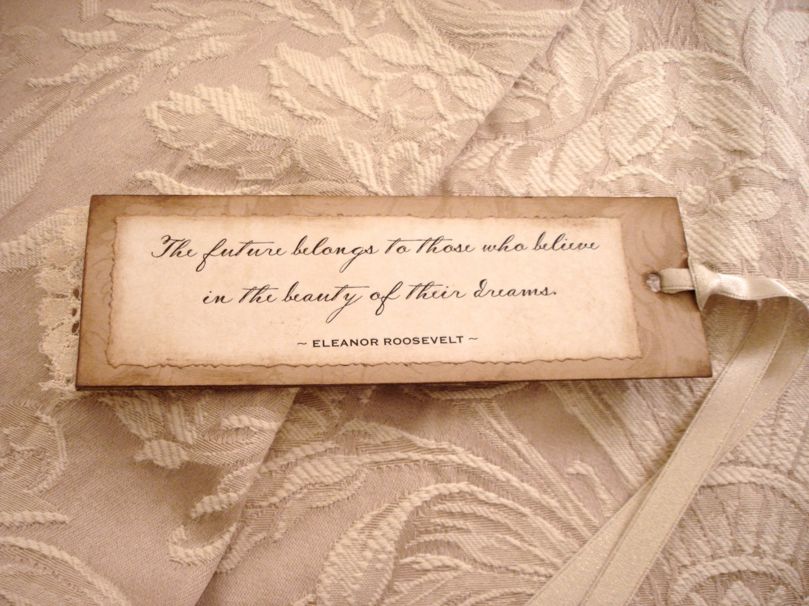 [Giveaway+Artwork+013.jpg]