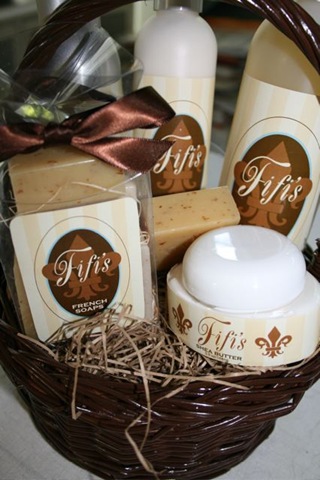 [fifis+contest1.jpg]