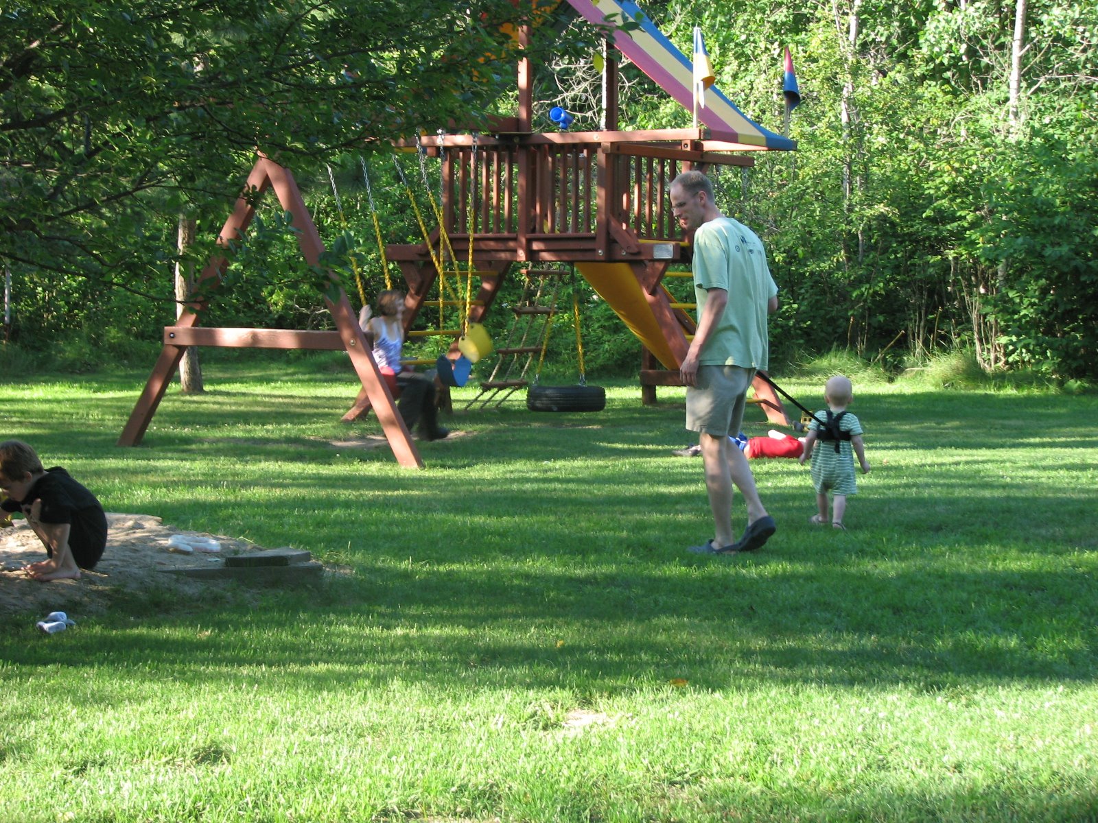 [Vacation+Summer+2009+012.jpg]