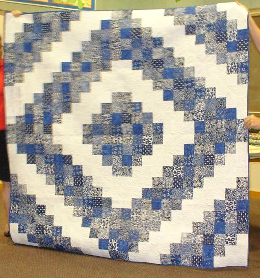 THE QUILTING CAT Chips N Dip Table Runner