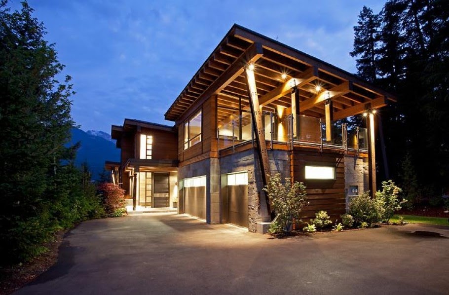 Compass Pointe House Luxury Home in Whistler, British Columbia