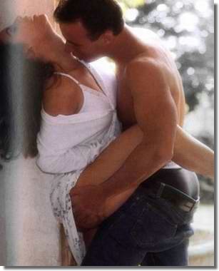 [beijos01007pt5.jpg]